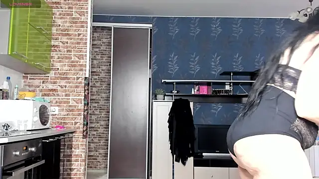 Lucky Milf online show from May 2026 11:18:01 AM