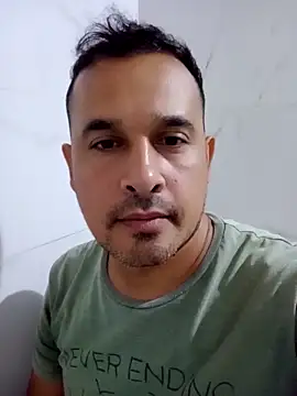 Ezehombre online show from March 2026 07:50:01 PM