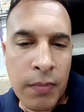 Ezehombre online show from March 2026 03:29:02 AM