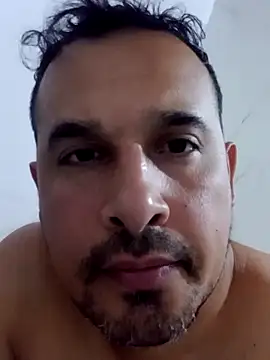 Ezehombre online show from April 2026 05:51:01 PM