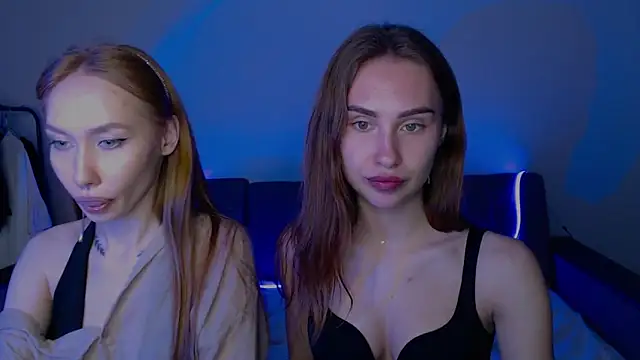 yourameliaa online show from April 2026 06:10:01 PM