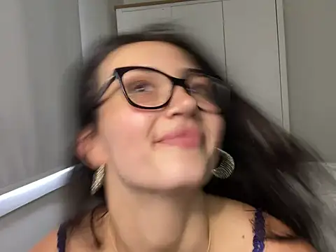 Ellamay06 online show from May 2026 06:27:01 PM
