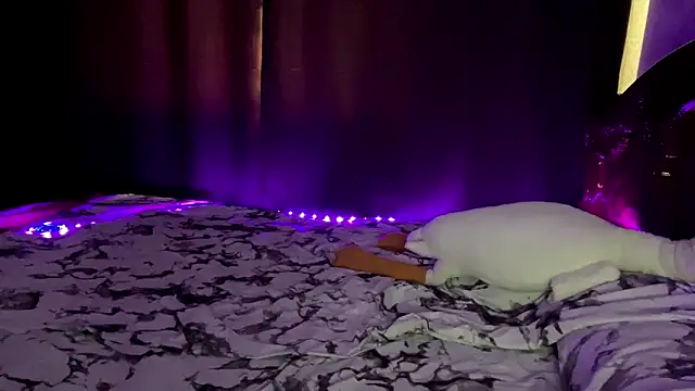 TecnaSanzz online show from March 2026 07:41:02 AM