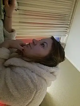 LaraHarper online show from March 2026 04:12:02 PM