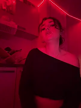 Claraaaaa06 online show from March 2026 08:14:01 PM