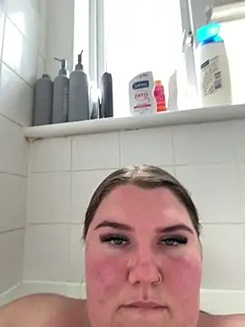 BeeMay22 online show from June 2026 10:50:02 AM