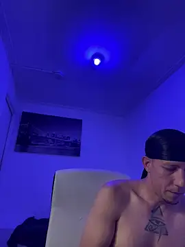 TitanNoir online show from May 2026 04:30:01 AM