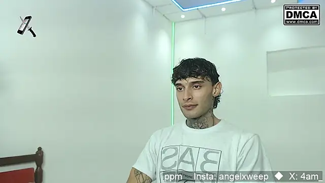 yourxcyberxangel online show from March 2026 11:37:01 PM