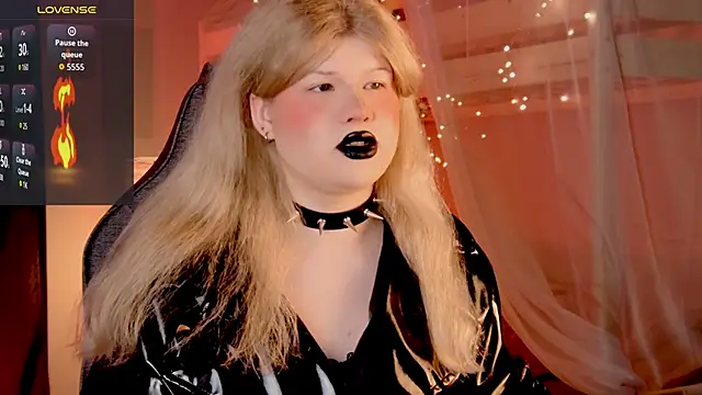 LilithNlsn online show from April 2026 01:10:02 AM