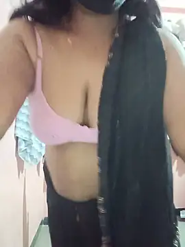 Miss-Dolly07 online show from June 2026 04:57:01 PM