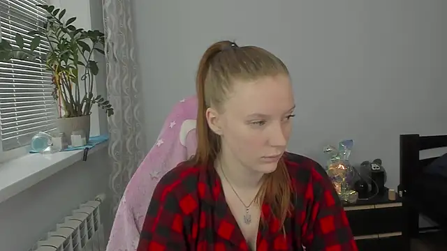 Mary Blu online show from November 2025 09:53:01 AM