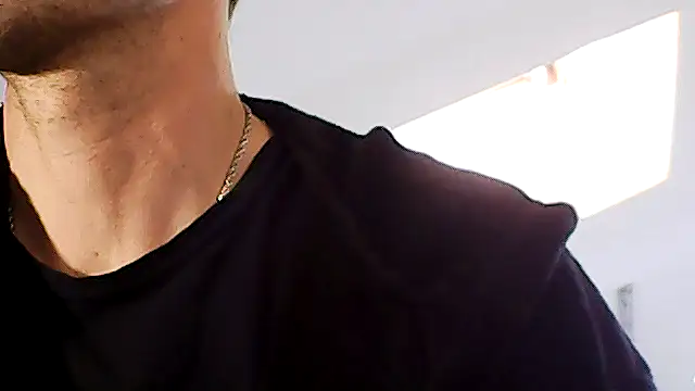 Snapshot of SUPERBOY20CM chatting on March 2026 10:33:01 AM SUPERBOY20CM online show from March 2026 10:33:01 AM