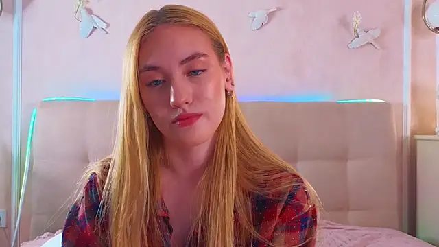 JenniferCamprell online show from April 2026 07:09:02 PM