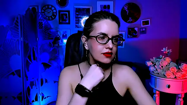 AliceSmite online show from April 2026 08:57:01 AM