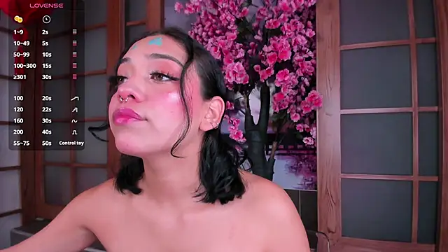 foxy hannah online show from March 2026 06:12:02 PM