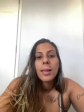 kifanyy online show from May 2026 01:05:02 PM
