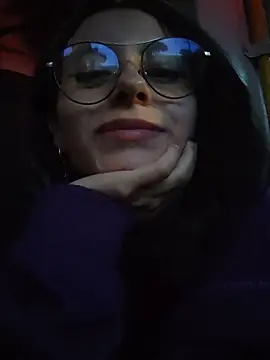 Naomimolie online show from March 2026 11:17:01 PM