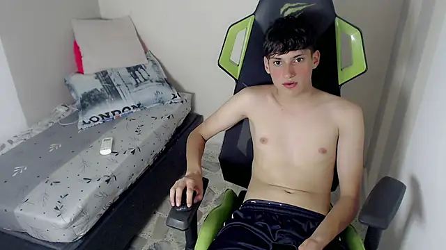 Pablito junior online show from April 2026 03:39:02 AM