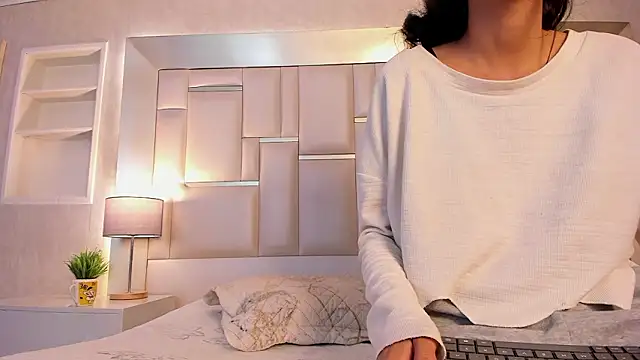 Gisselle Tomposon online show from March 2026 02:15:01 AM