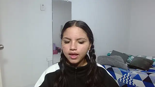 kimmyfuckass online show from July 2026 12:20:02 PM