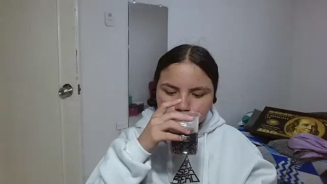 kimmyfuckass online show from July 2026 01:36:01 PM
