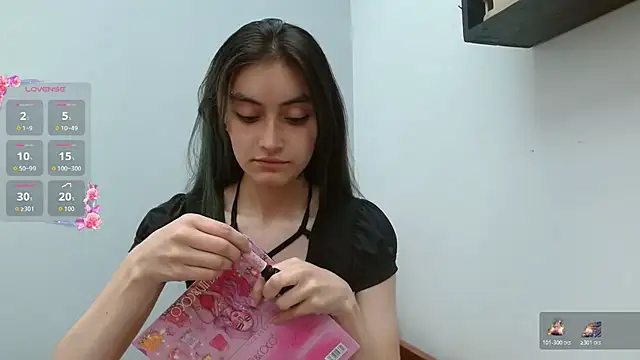 naomi unu online show from July 2026 02:15:01 PM