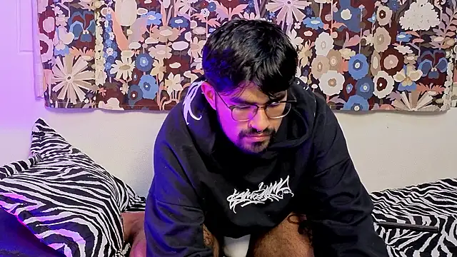 kcleiton online show from March 2026 09:45:01 PM