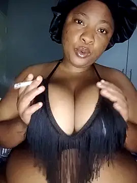 ChubbySpiderx online show from April 2026 05:21:01 PM