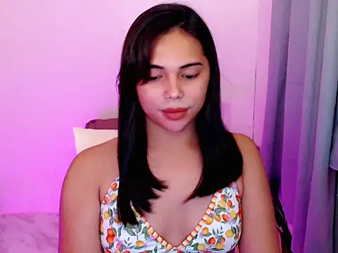 Snapshot of romantic_kath chatting on March 2026 10:10:02 AM romantic kath online show from March 2026 10:10:02 AM