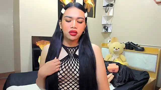 hugecelestina online show from April 2026 08:09:02 AM