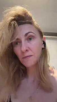 Secret Ladyx online show from April 2026 03:26:01 AM