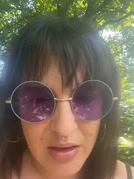 Xlilli69X online show from May 2026 02:35:01 PM