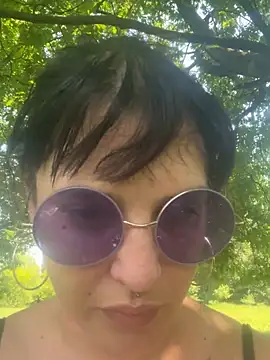 Xlilli69X online show from May 2026 12:24:02 PM