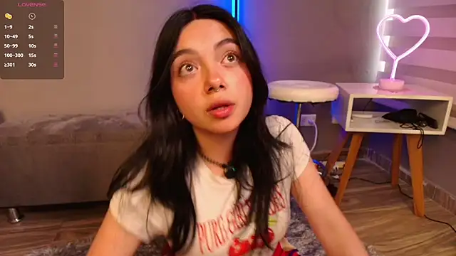 Snapshot of Im_Elaris chatting on March 2026 05:30:01 PM Im Elaris online show from March 2026 05:30:01 PM