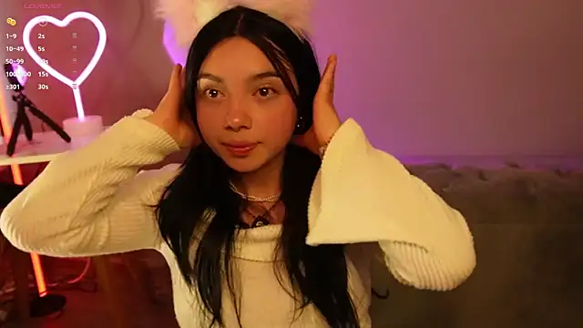 Im Elaris online show from March 2026 03:52:01 PM