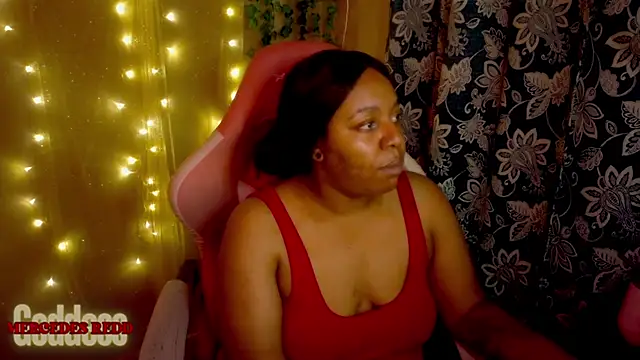 Goddess MercedesRedd online show from July 2026 05:10:02 PM