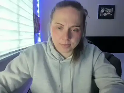 callme iva online show from April 2026 12:11:02 AM