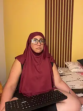 Chandra Yusef online show from April 2026 12:37:01 AM