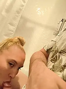 luckilyfound3 online show from April 2026 04:31:02 PM