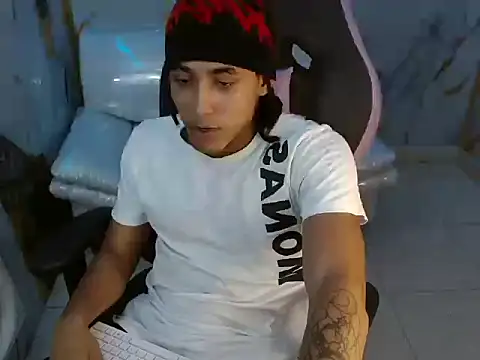 taylor bigdick18 online show from March 2026 01:32:02 AM