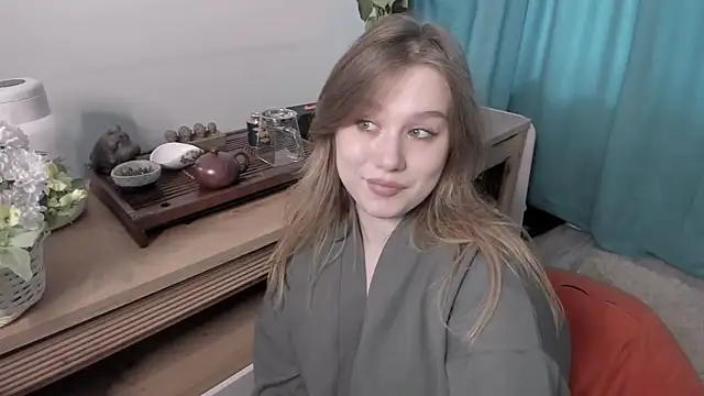 JennyHardy online show from June 2026 02:01:02 PM