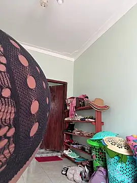 yellowjoy022 online show from July 2026 07:00:02 AM