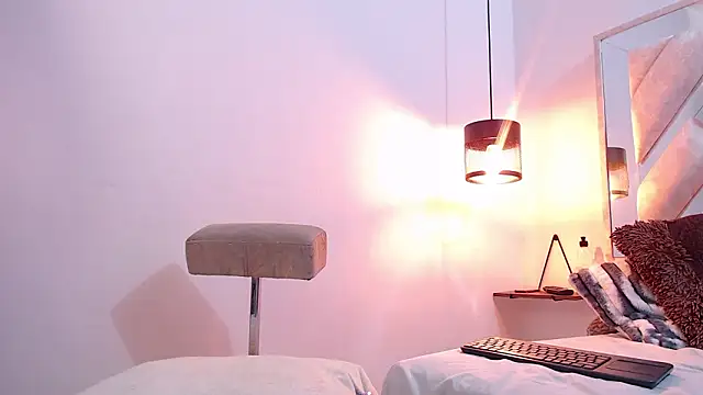 Sussana Wild online show from March 2026 03:04:02 PM