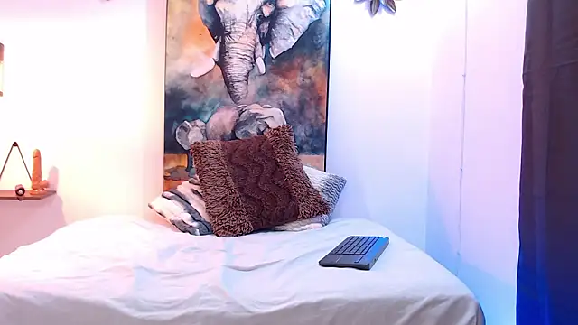 Sussana Wild online show from March 2026 12:39:02 PM