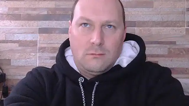 lustonfan online show from July 2026 12:44:02 PM