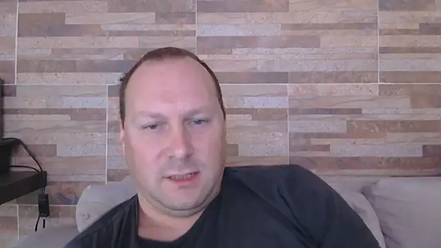 lustonfan online show from July 2026 12:55:01 PM