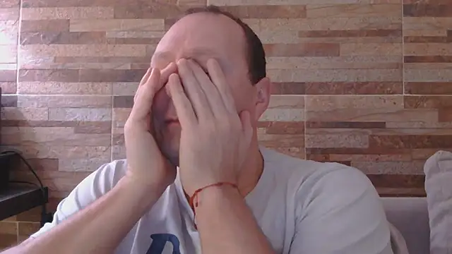 lustonfan online show from July 2026 12:47:01 PM