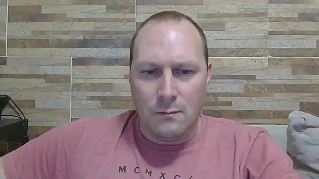 lustonfan online show from August 2026 07:46:02 PM