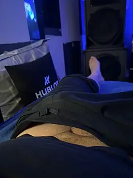 MatthewEmme2121 online show from March 2026 09:52:02 PM