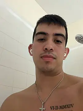 papichulo102099 online show from March 2026 01:02:02 AM